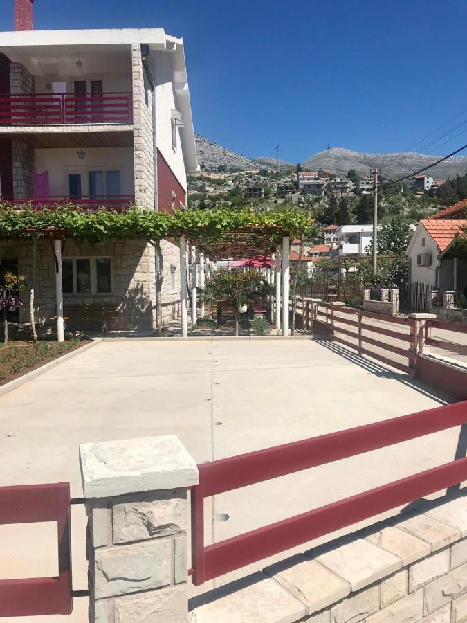 Apartmani Rada Trebinje Exterior photo