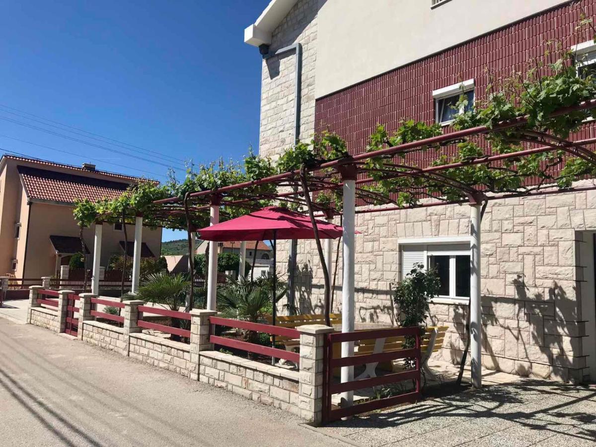 Apartmani Rada Trebinje Exterior photo